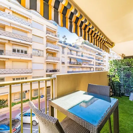 Apartment Sublime In The Center Of