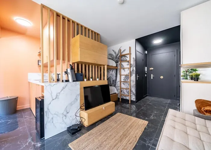 Апартаменты Sublime In The Center Of